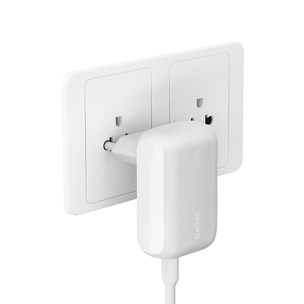 อะแดปเตอร์ Belkin Wall Charger 42W 1 USB-A / 1 USB-C White