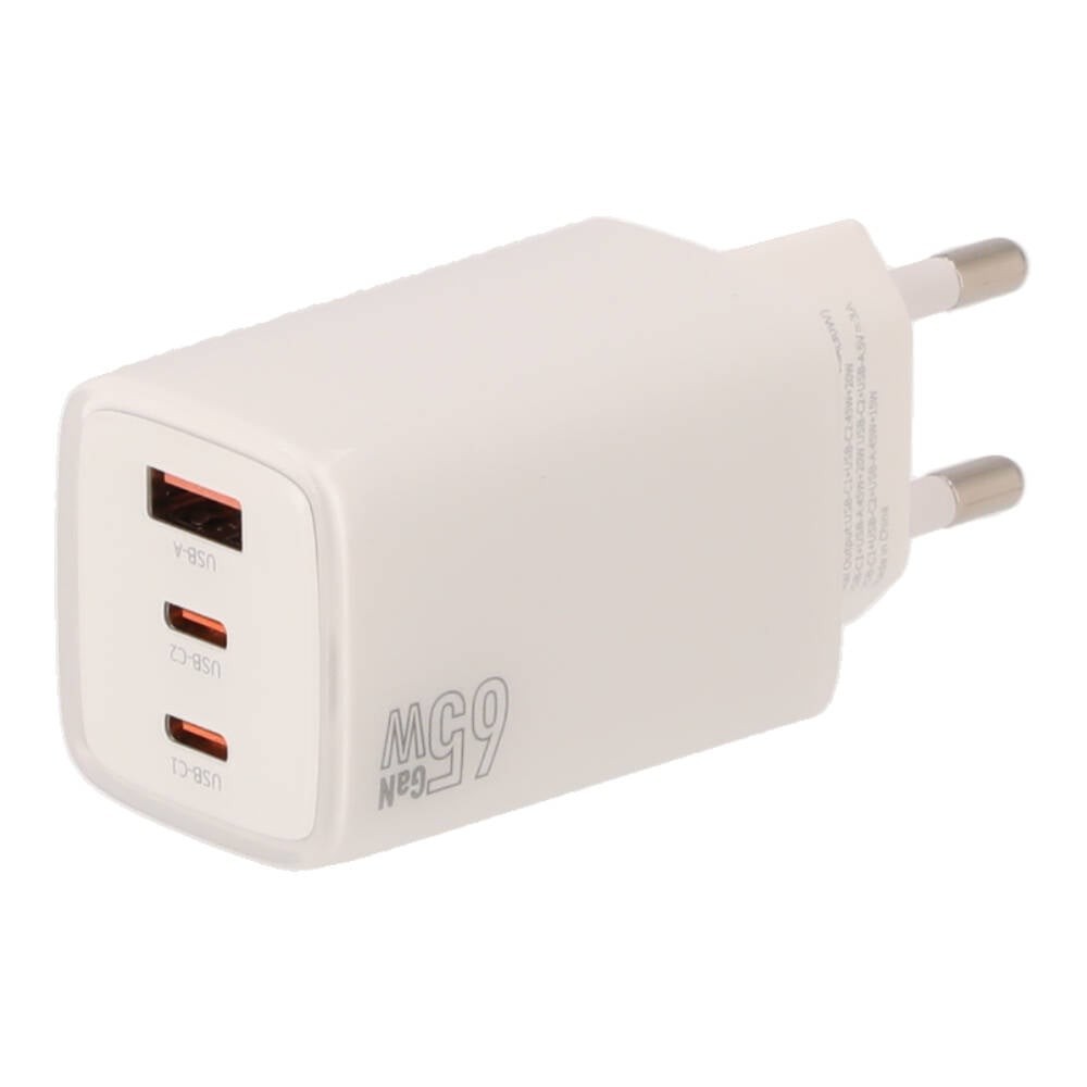 อะแดปเตอร์ TITANV Wall USB Charger 1 USB-A/2 USB-C (PD65W) HyperChare GaN White (TI-WC11)