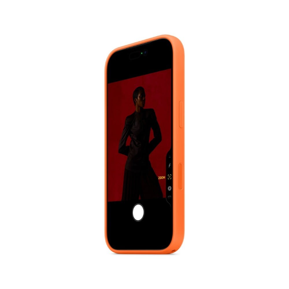 iPhone 17 Pro Silicone Case with MagSafe - Orange