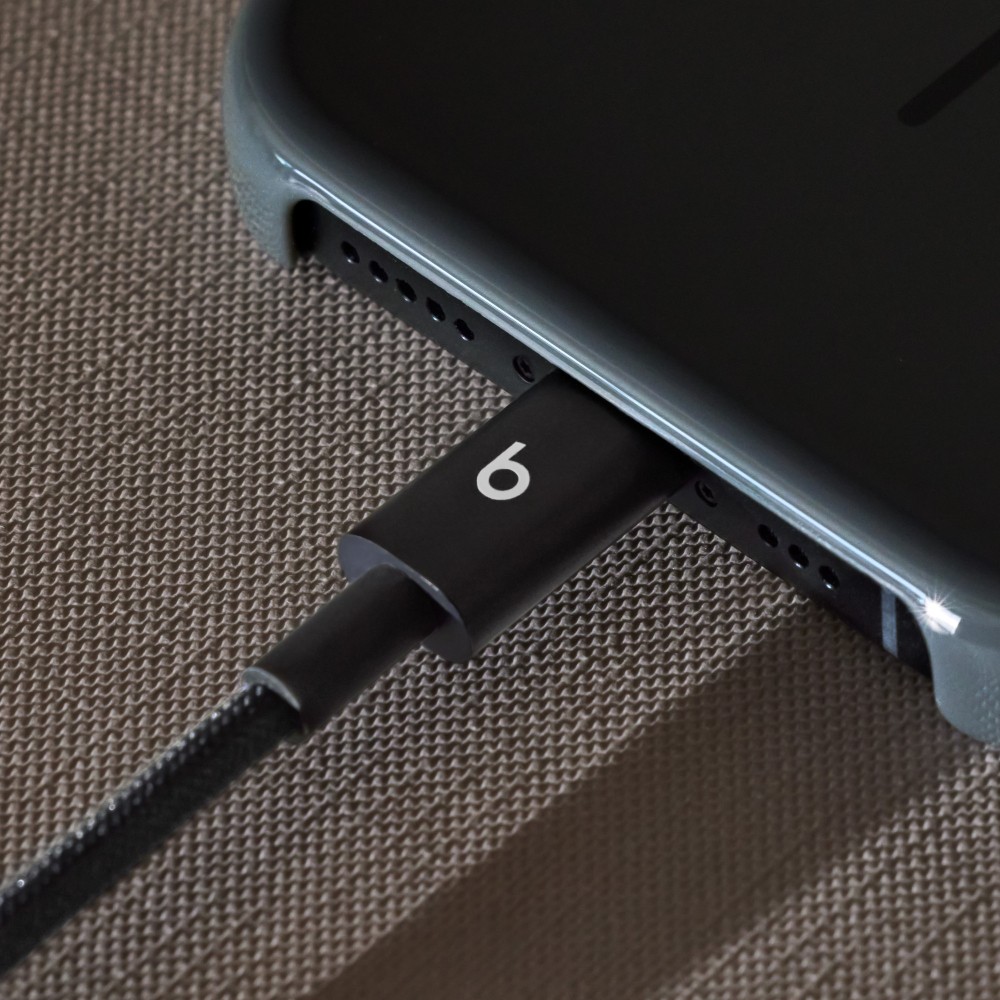 Beats USB-A to USB-C Woven Cable (1.5 m) - Bolt Black