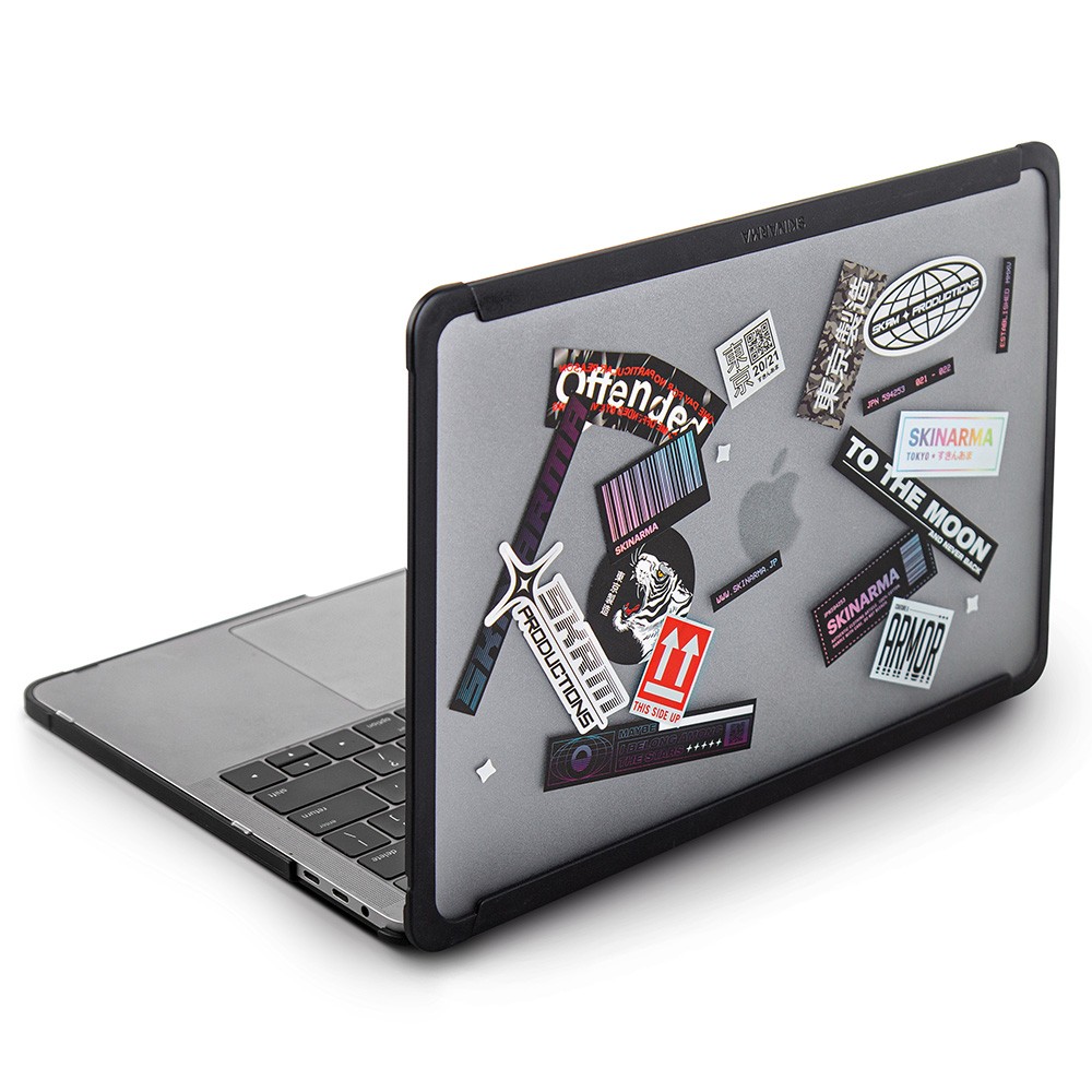 เคส Macbook Air 13 inch จาก Skinarma Henko Collection Frost/Black Frame