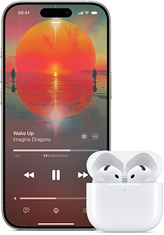 iPhone วางอยู่ข้าง AirPods Pro ที่อยู่ในเคสชาร์จ, เคสเปิดอยู่