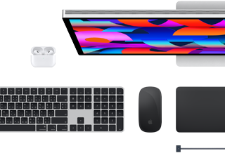 อุปกรณ์เสริมของ Mac ได้แก่ AirPods, Studio Display, Magic Keyboard, Magic Mouse, Magic Trackpad, สายชาร์จ MagSafe สีดำสเปซแบล็ค